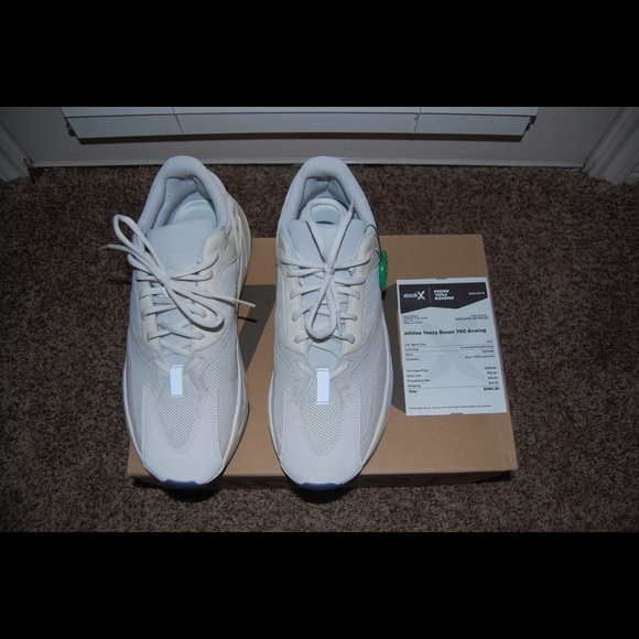 Yeezy Boost 700 “Analog” main image 4